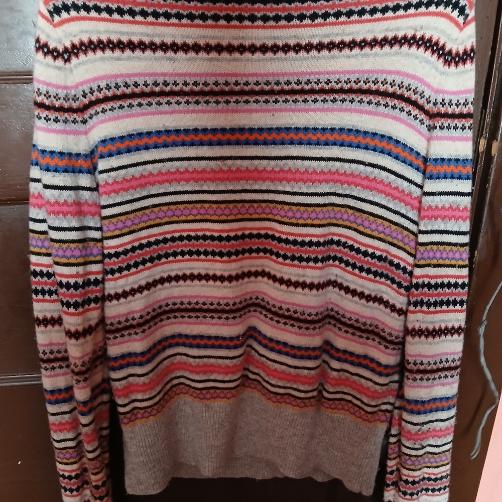 GAP Women's Colorful Striped Sweater - Picture 9 of 11